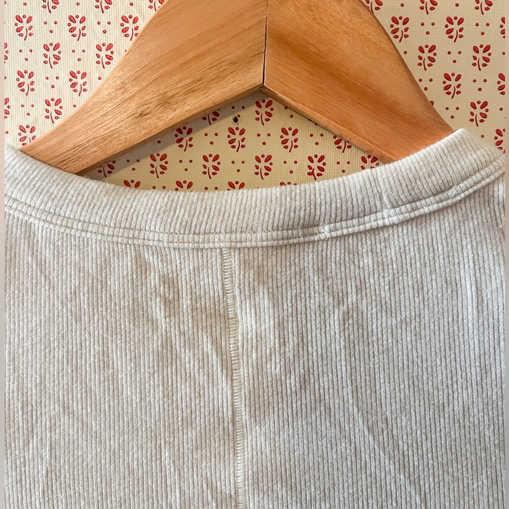 Lululemon Hold Tight Crop Top in Bone Size 4 - Picture 5 of 8